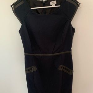 Women’s worthington navy zip up dress with leather details size 6